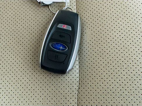 Used 2019 Subaru Outback 2.5i Limited w/ Popular Package #2 image 37