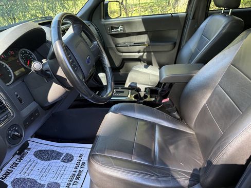 Used 2011 Ford Escape Limited w/ 302A Rapid Spec Order Code AWD/4WD image 25