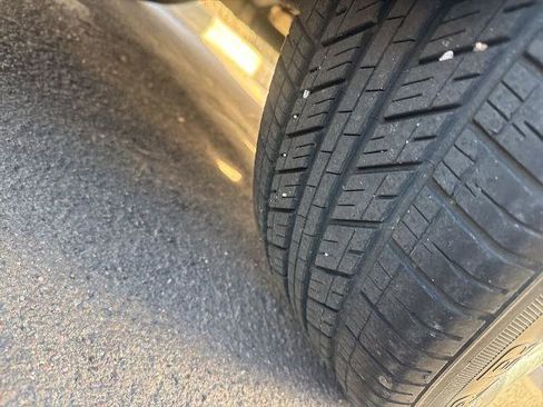 Used 2022 Buick Enclave Premium image 15