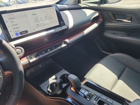 Certified 2024 Toyota Prius Prime image 22