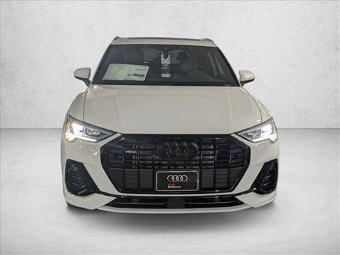 New 2025 Audi Q3 2.0T Premium w/ Black Optic Sport Package AWD/4WD image 5