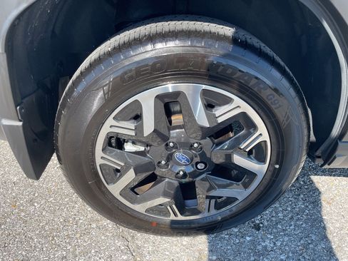 Used 2025 Subaru Forester image 35