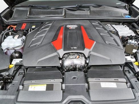 Used 2022 Audi RS Q8 AWD/4WD image 36