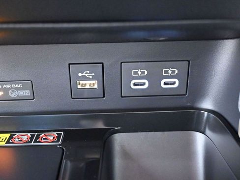 Certified 2025 Toyota Camry SE image 22