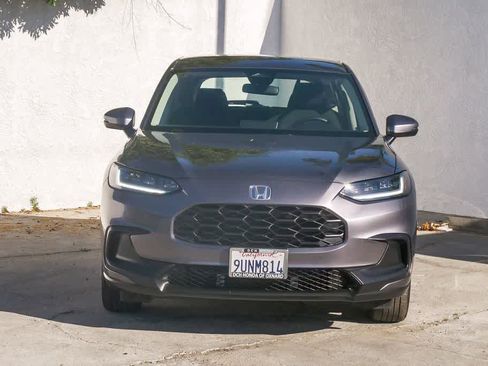 Used 2025 Honda HR-V LX image 2