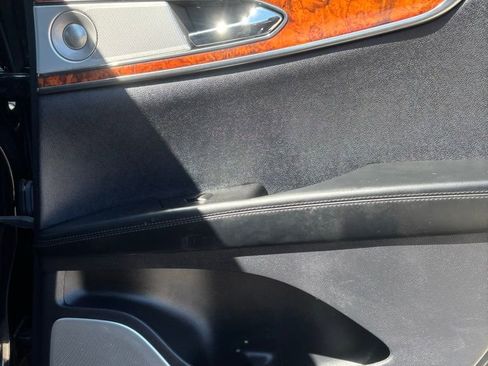 Used 2020 Lincoln Nautilus Reserve w/ Equipment Group 202A image 21