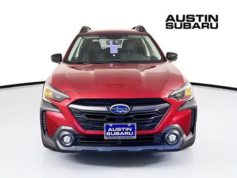 Used 2023 Subaru Outback Premium w/ Tech Package 1 AWD/4WD image 2