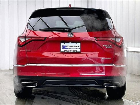 Used 2023 Acura MDX SH-AWD w/ Advance Package image 4
