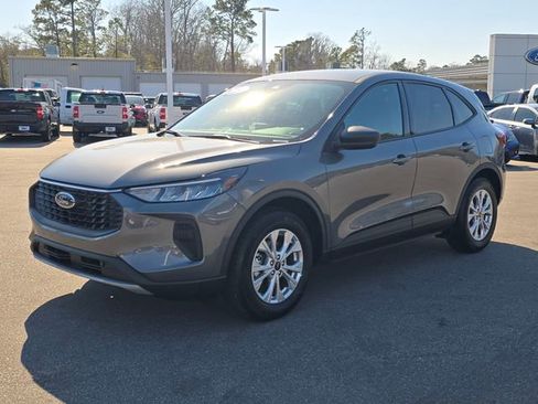 Used 2025 Ford Escape Active image 1