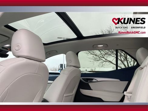 New 2025 Buick Envision Avenir image 35