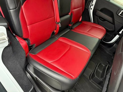 Used 2023 Jeep Wrangler Unlimited Rubicon 4xe image 51