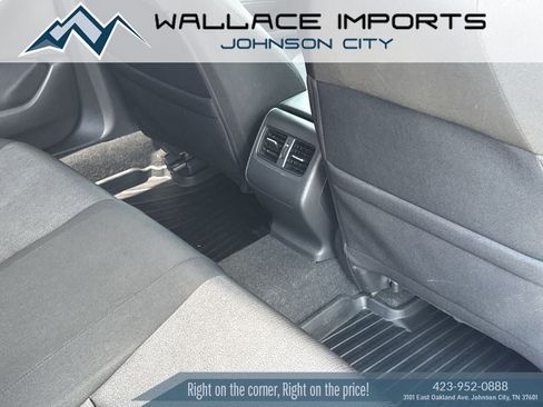 Used 2018 Honda Accord EX image 39