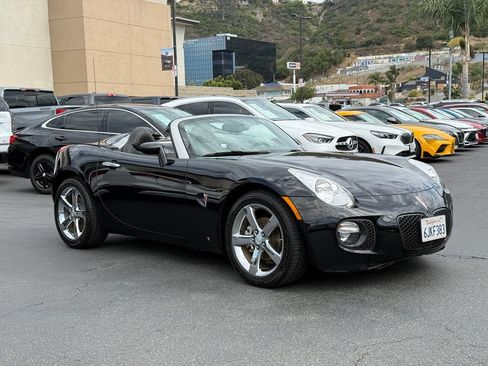 Used 2009 Pontiac Solstice GXP w/ Premium Package RWD image 6