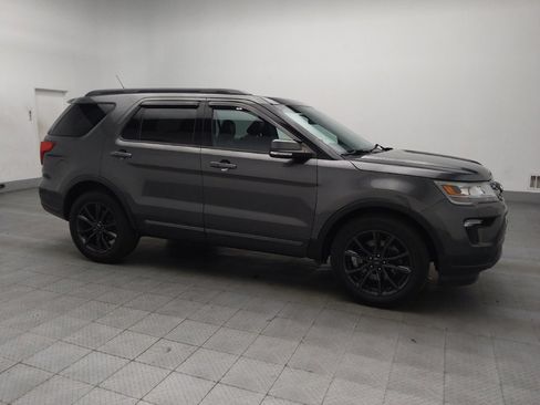 Used 2019 Ford Explorer XLT w/ Equipment Group 202A image 11