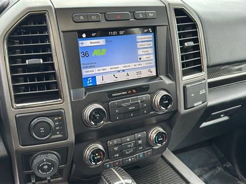 Certified 2019 Ford F150 Raptor w/ Equipment Group 802A Luxury image 28