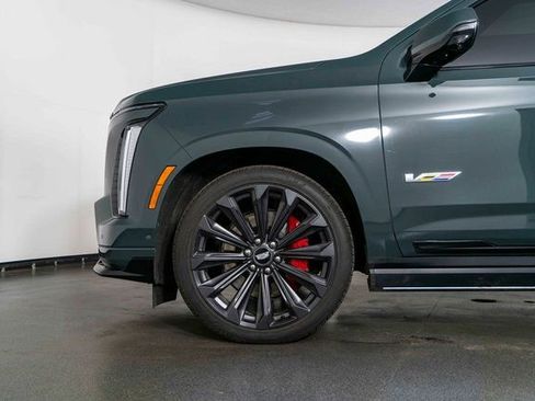 Used 2025 Cadillac Escalade V w/ LPO, Floor Liner Package image 12