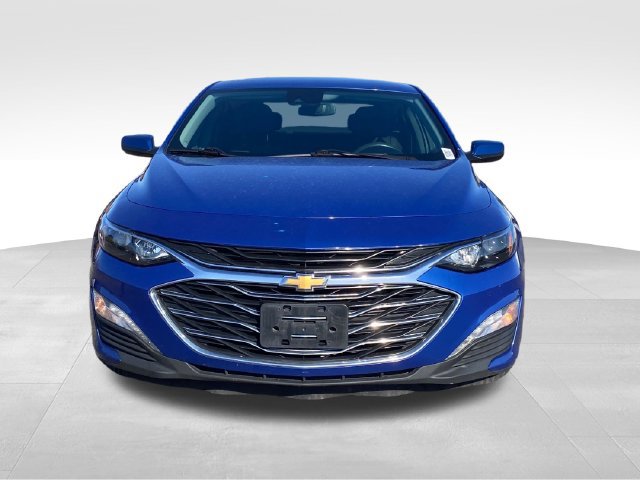 Used 2023 Chevrolet Malibu LT FWD image 2