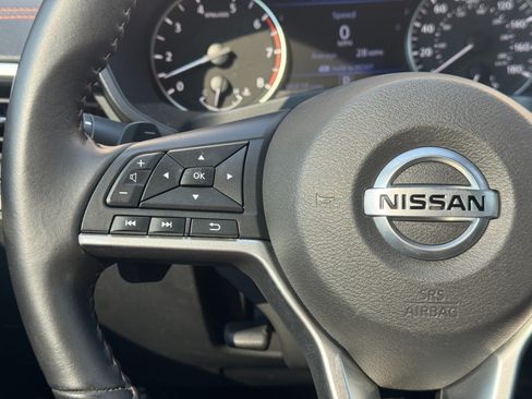 Used 2022 Nissan Altima 2.0 SR FWD image 19
