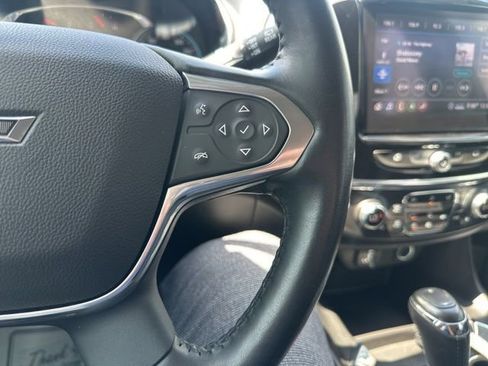 Used 2020 Chevrolet Traverse RS image 40