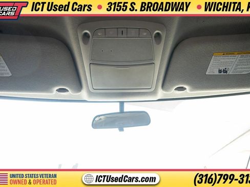 Used 2019 Nissan Sentra SV FWD image 19