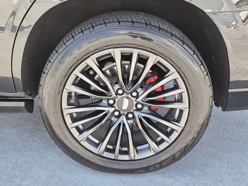 Certified 2024 Cadillac Escalade V w/ LPO, Floor Liner Package image 11