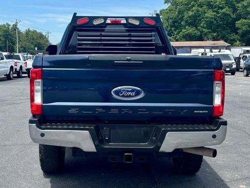 Used 2018 Ford F250 XL w/ Power Equipment Group AWD/4WD image 7