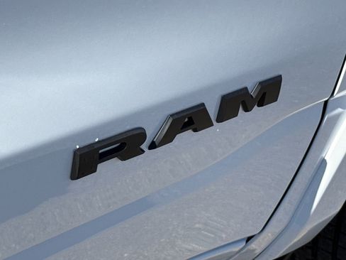 New 2026 RAM 1500 Big Horn AWD/4WD image 12