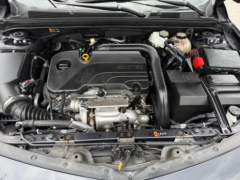 Used 2023 Chevrolet Malibu LT FWD image 20
