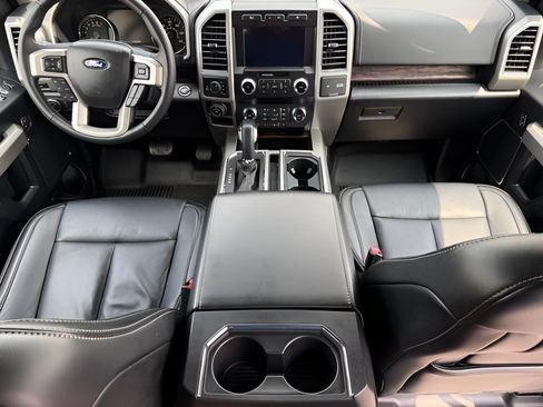 Used 2020 Ford F150 Lariat w/ Equipment Group 502A Luxury AWD/4WD image 11