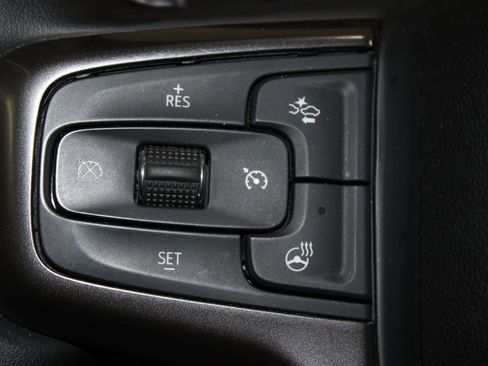 Used 2023 Chevrolet Silverado 1500 High Country w/ High Country Premium Package AWD/4WD image 27