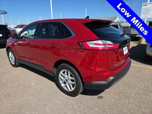 Certified 2023 Ford Edge SEL w/ Convenience Package AWD/4WD image 3
