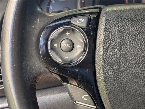 Used 2017 Honda Accord Sport Special Edition image 4