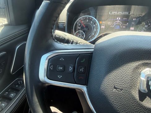 Used 2023 RAM 1500 Laramie AWD/4WD image 19
