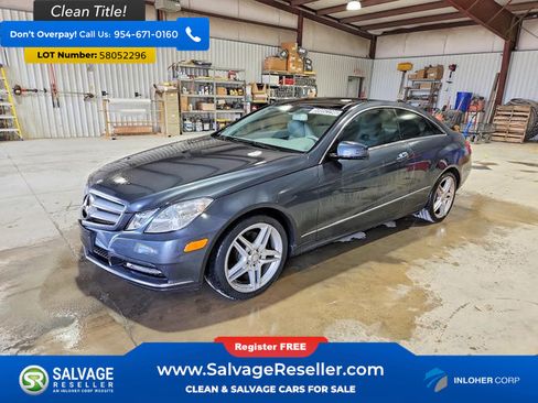 Used 2013 Mercedes-Benz E 350 Sedan image 1