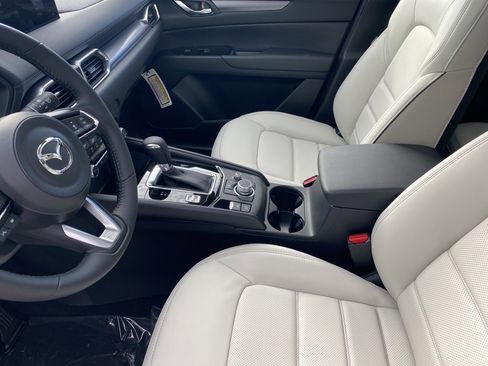 New 2025 MAZDA CX-5 AWD 2.5 S w/ Preferred Package image 14