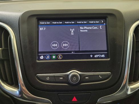 Used 2021 Chevrolet Equinox LT image 25