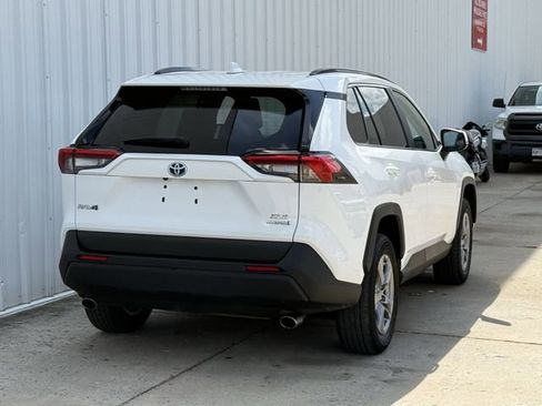 Used 2023 Toyota RAV4 XLE image 4