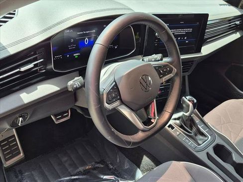 Used 2025 Volkswagen Jetta Sport FWD image 10