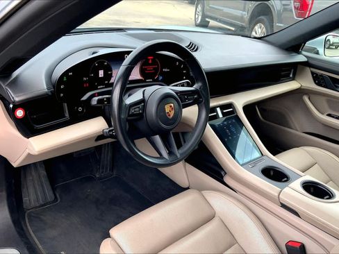 Used 2021 Porsche Taycan 4S w/ Premium Package AWD/4WD image 15