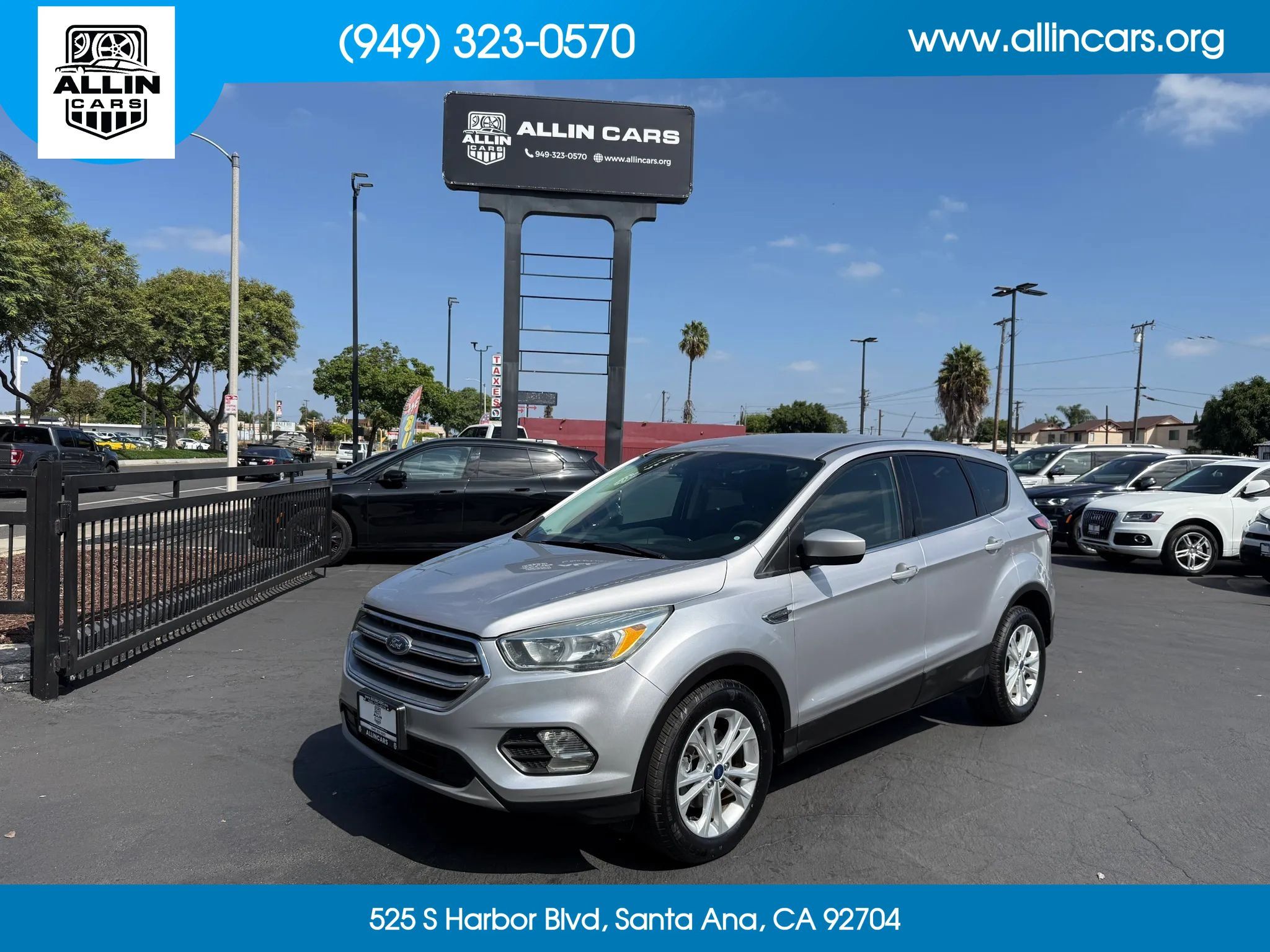 Used 2017 Ford Escape SE FWD image 1