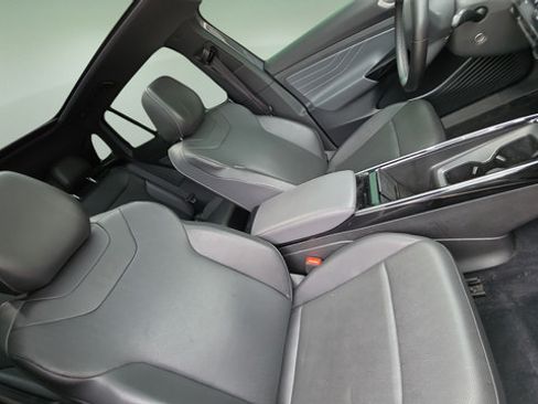 Used 2023 Volkswagen ID.4 S RWD image 16