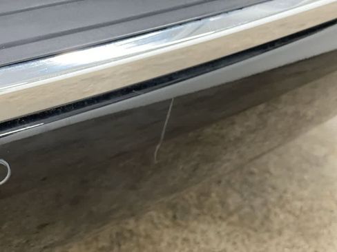 Used 2017 GMC Yukon Denali image 37