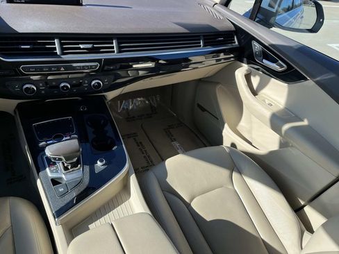 Used 2019 Audi Q7 3.0T Premium Plus image 15