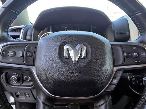 Used 2022 RAM 1500 Laramie image 13