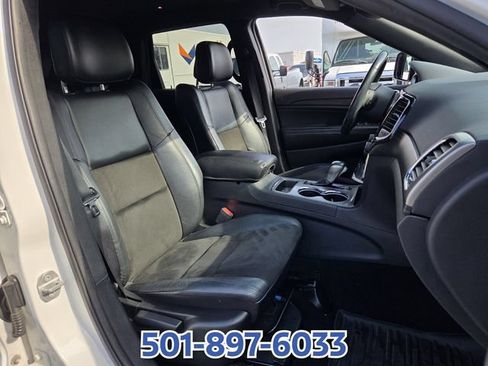 Used 2020 Jeep Grand Cherokee Altitude RWD image 15