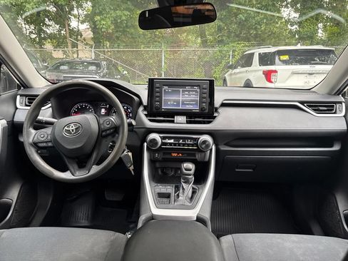 Used 2020 Toyota RAV4 LE w/ All Weather Liner Package FWD image 10