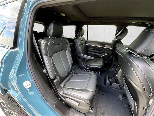 New 2026 Jeep Grand Cherokee L Limited AWD/4WD image 29