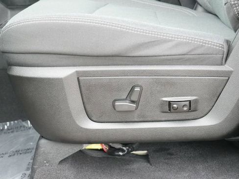 Used 2022 RAM 1500 Classic Warlock w/ Electronics Group image 14