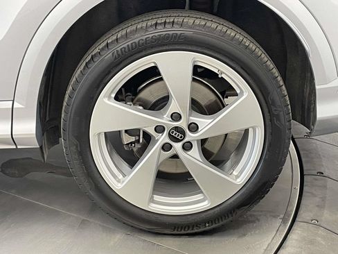 Certified 2025 Audi Q5 Premium w/ Premium Plus AWD/4WD image 12
