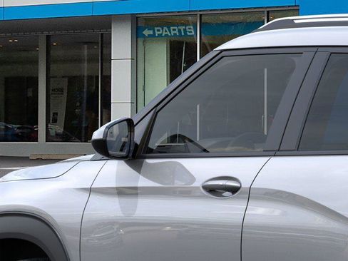 New 2026 Chevrolet TrailBlazer LT FWD image 12